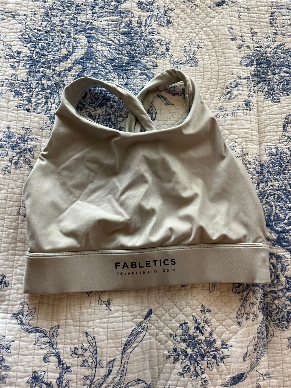 Medium Fabletics Light Gray Crisscross-Back Sports Bra